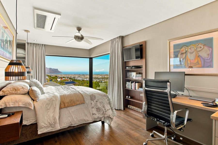 6 Bedroom Property for Sale in Boskloof Eco Estate Western Cape